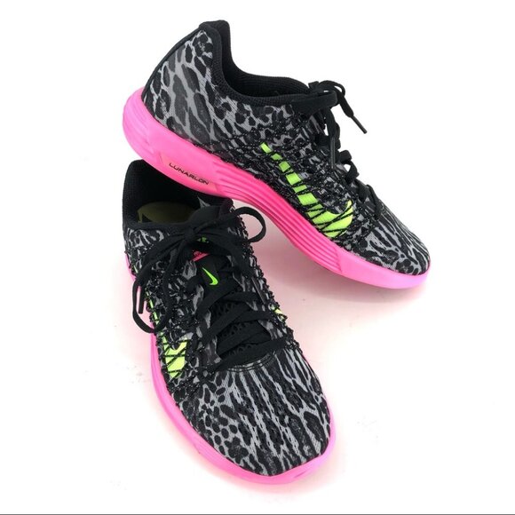 Nike Pink Black Lunaracer+ 3 Running Training Shoe Sneaker sz 7 - Picture 1 of 9
